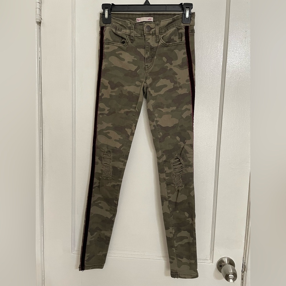 Set of 3 Jeans bundle Camo, Blue, Shein Jeans